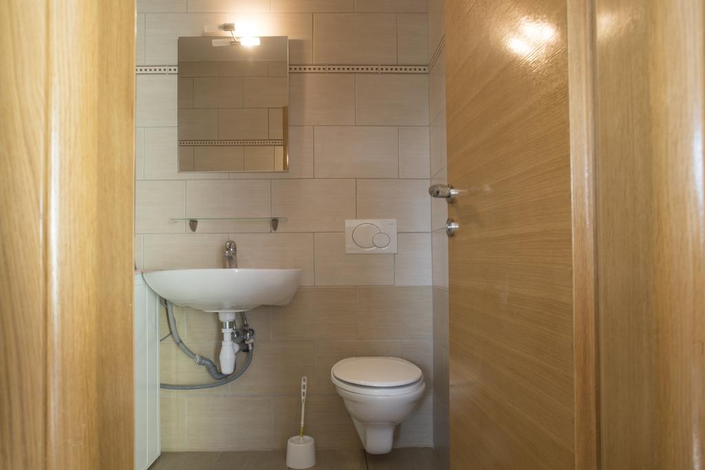 Jela Apartments Нин Экстерьер фото
